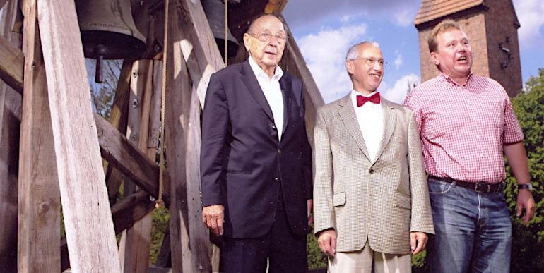 Hans-Dietrich Genscher, Pastor Ulrich Müller und Nenard Geißler, Foto: privat
